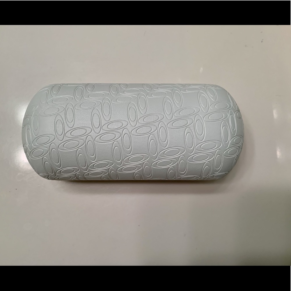Oakley Clamshell Case